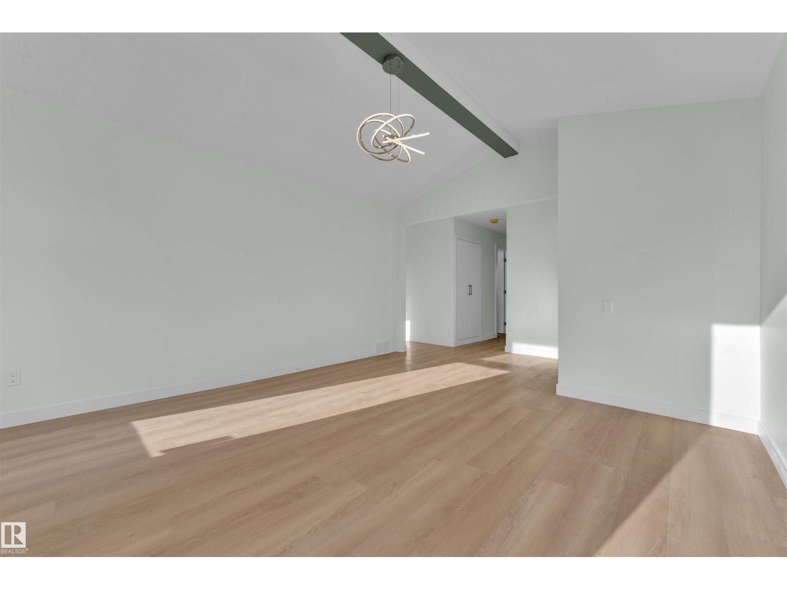 3808 17a Av Nw, Edmonton, Alberta  T6L 2R4 - Photo 9 - E4465697