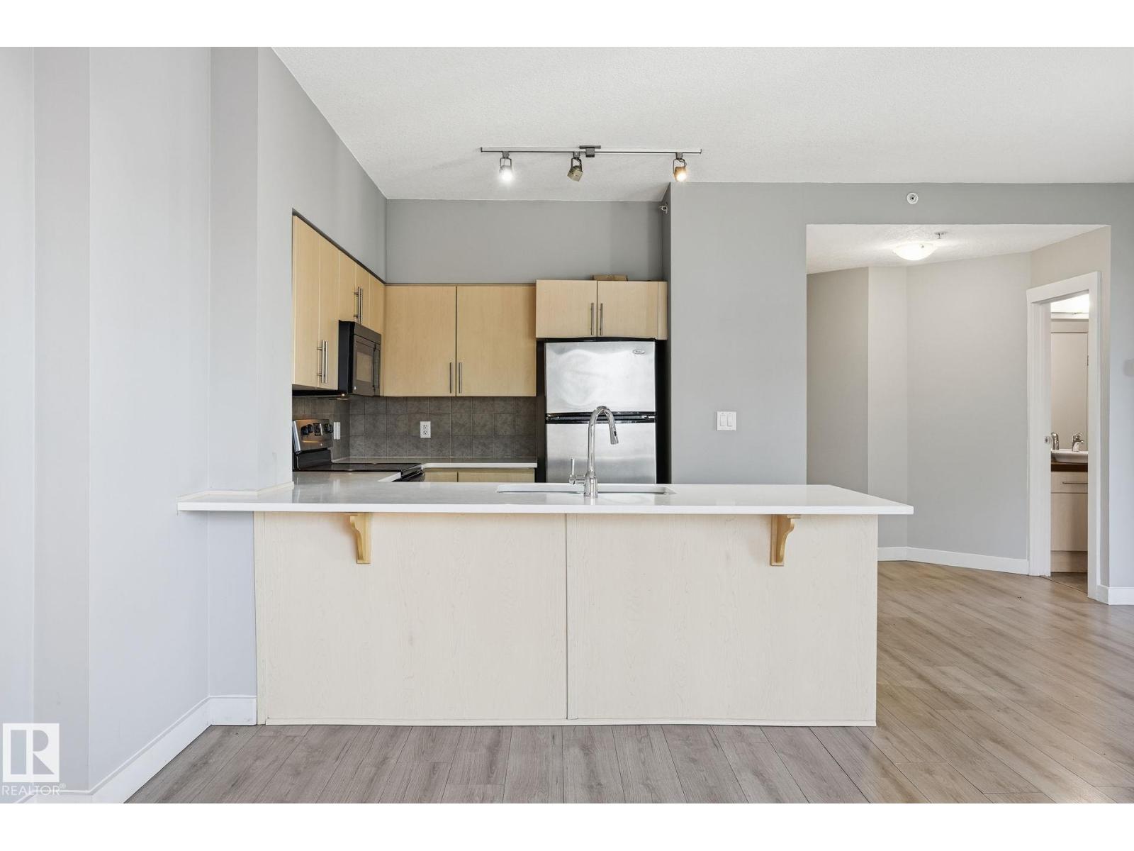 #902 10136 104 St Nw, Edmonton, Alberta  T5J 0B5 - Photo 15 - E4465698