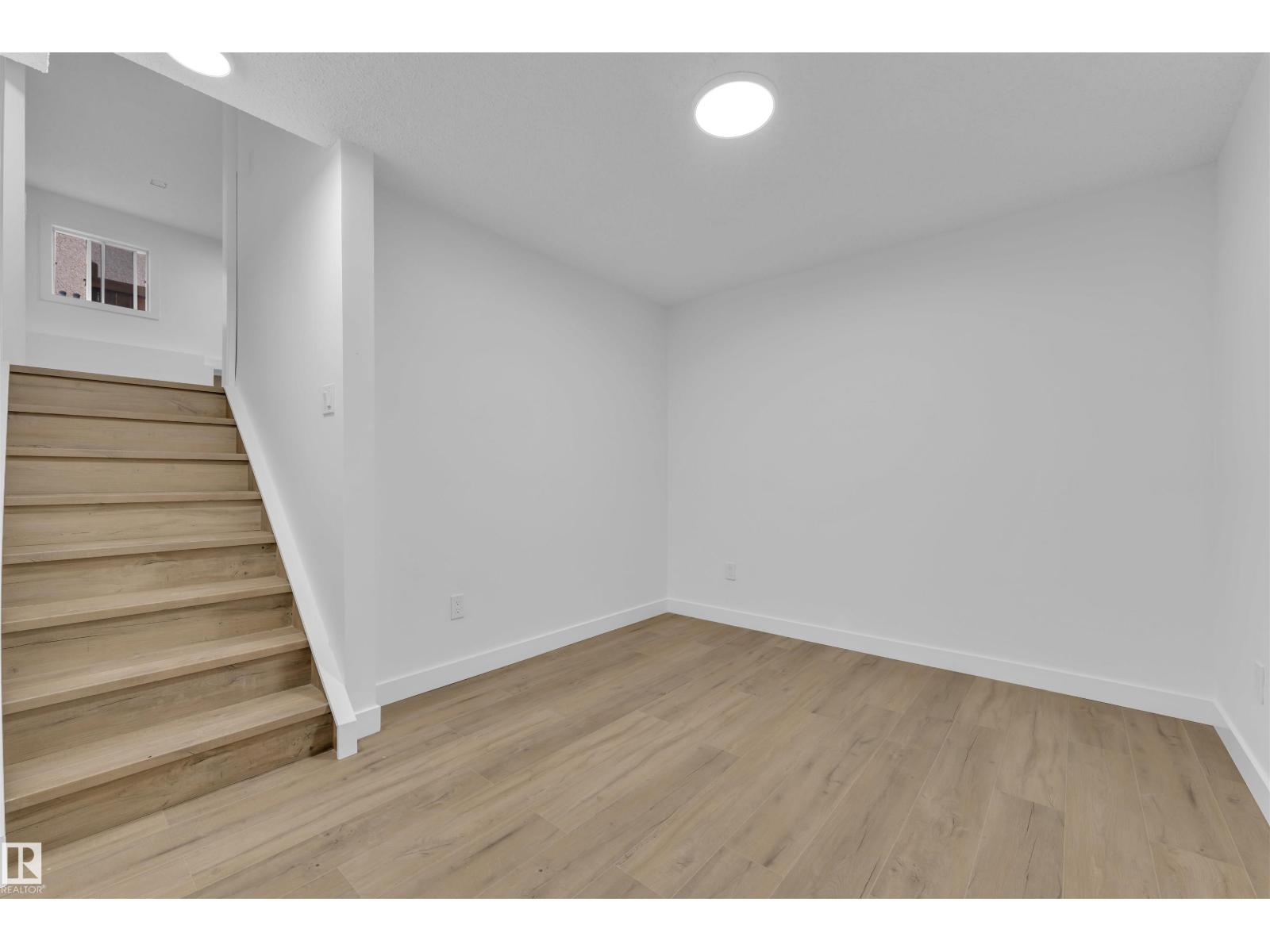 1136 49 St Nw, Edmonton, Alberta  T6L 4T2 - Photo 31 - E4465699