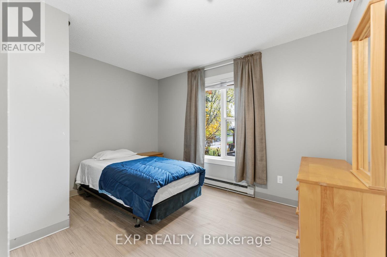 104 - 2526 Laurier Street, Clarence-Rockland, Ontario K4K 1B1 - Photo 11 - X12544002