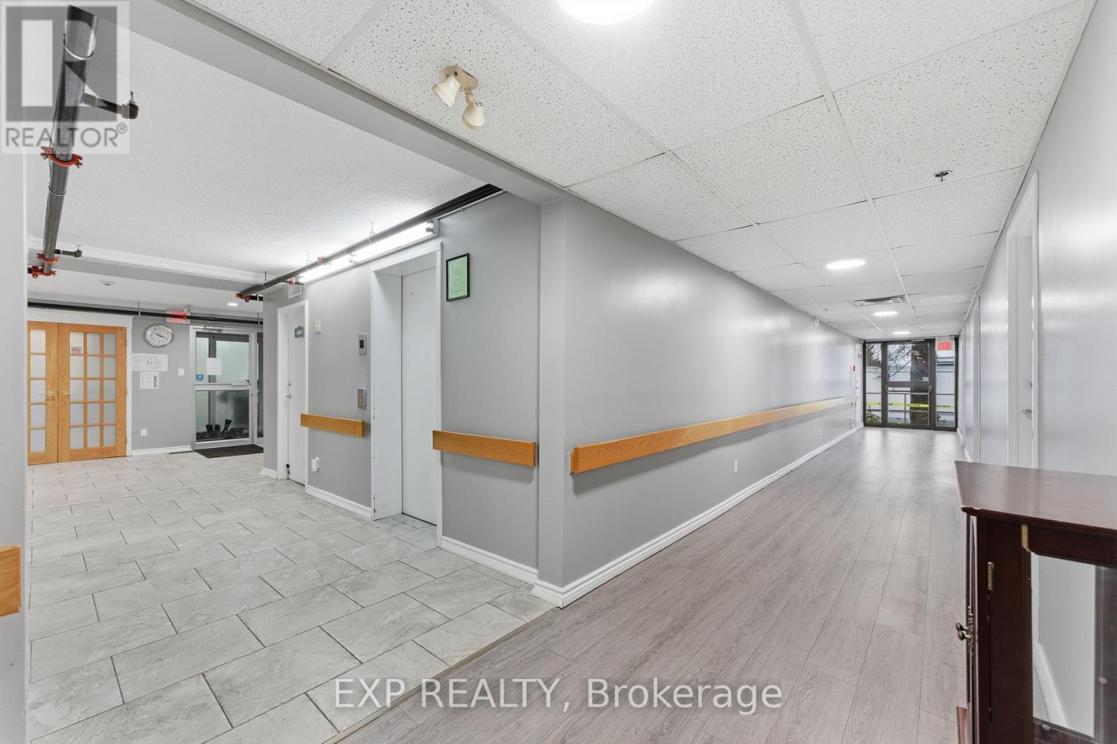 104 - 2526 Laurier Street, Clarence-Rockland, Ontario K4K 1B1 - Photo 8 - X12544002