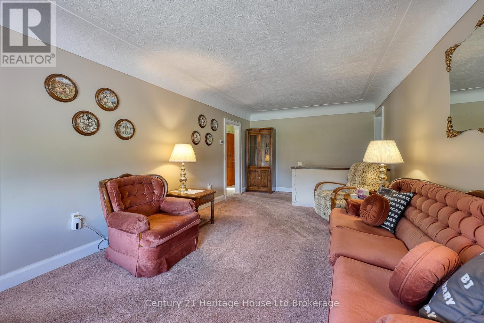 149 Strathearne Avenue, Hamilton, Ontario  L8H 5K7 - Photo 15 - X12544010