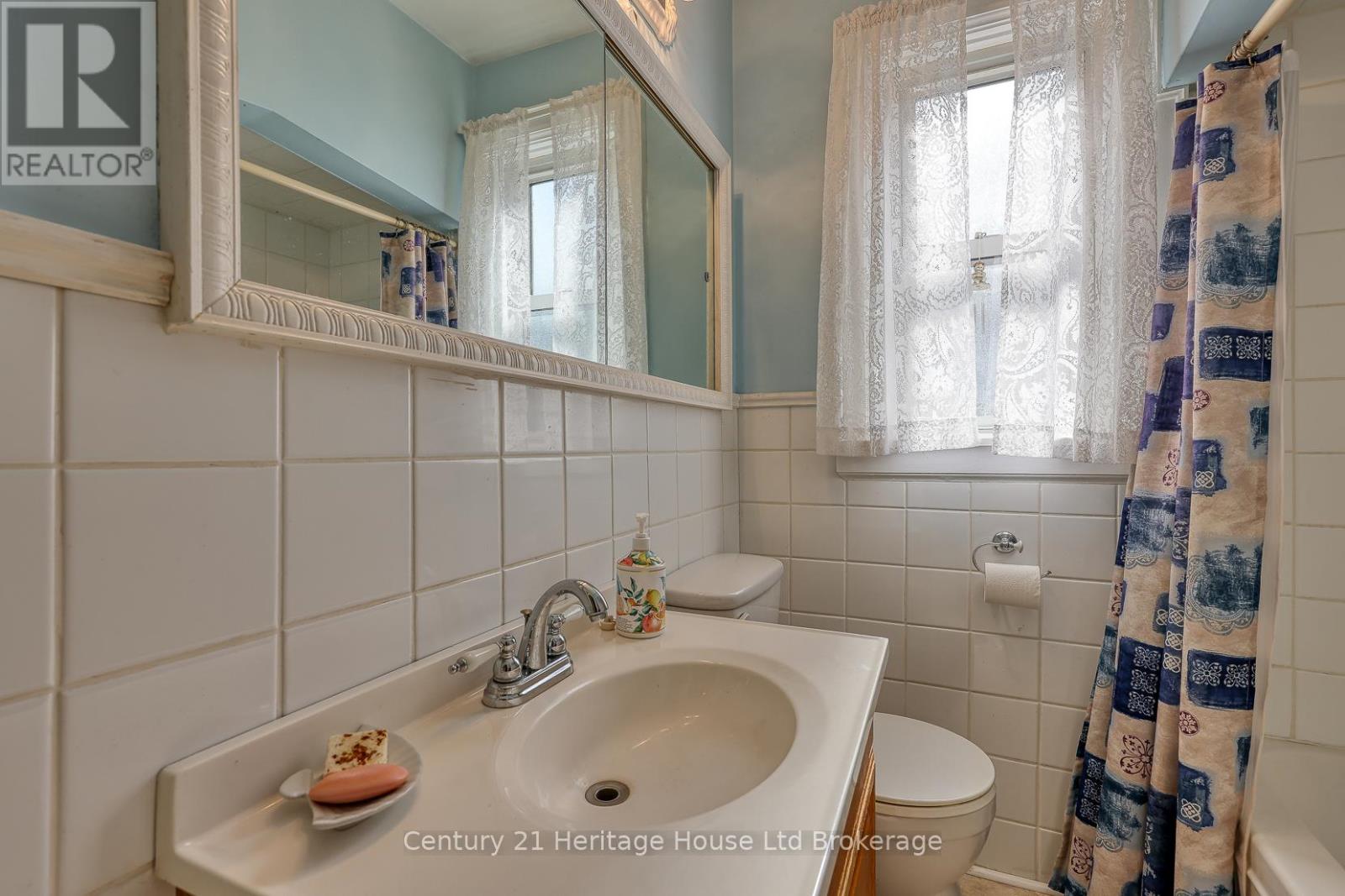 149 Strathearne Avenue, Hamilton, Ontario  L8H 5K7 - Photo 22 - X12544010