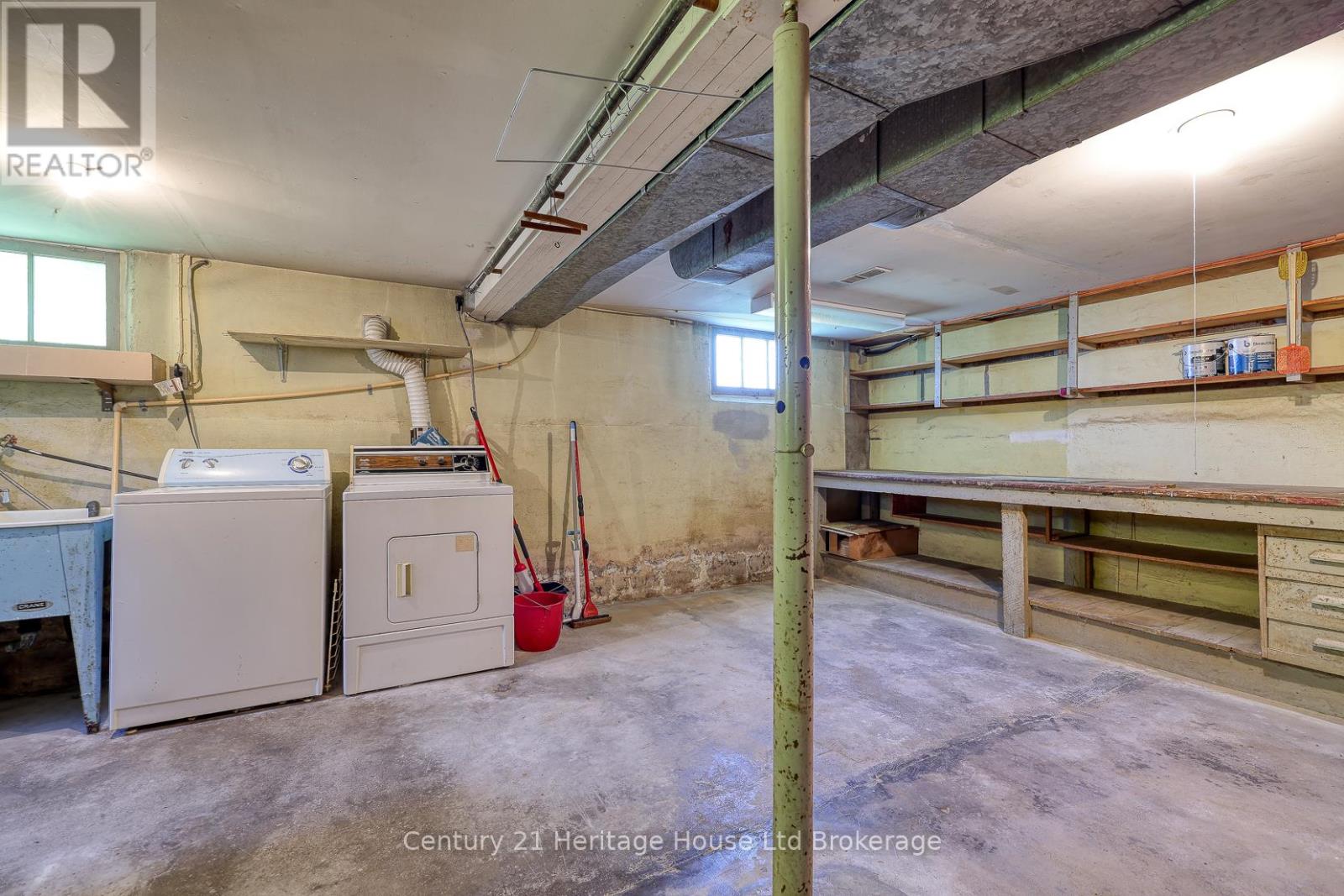 149 Strathearne Avenue, Hamilton, Ontario  L8H 5K7 - Photo 36 - X12544010