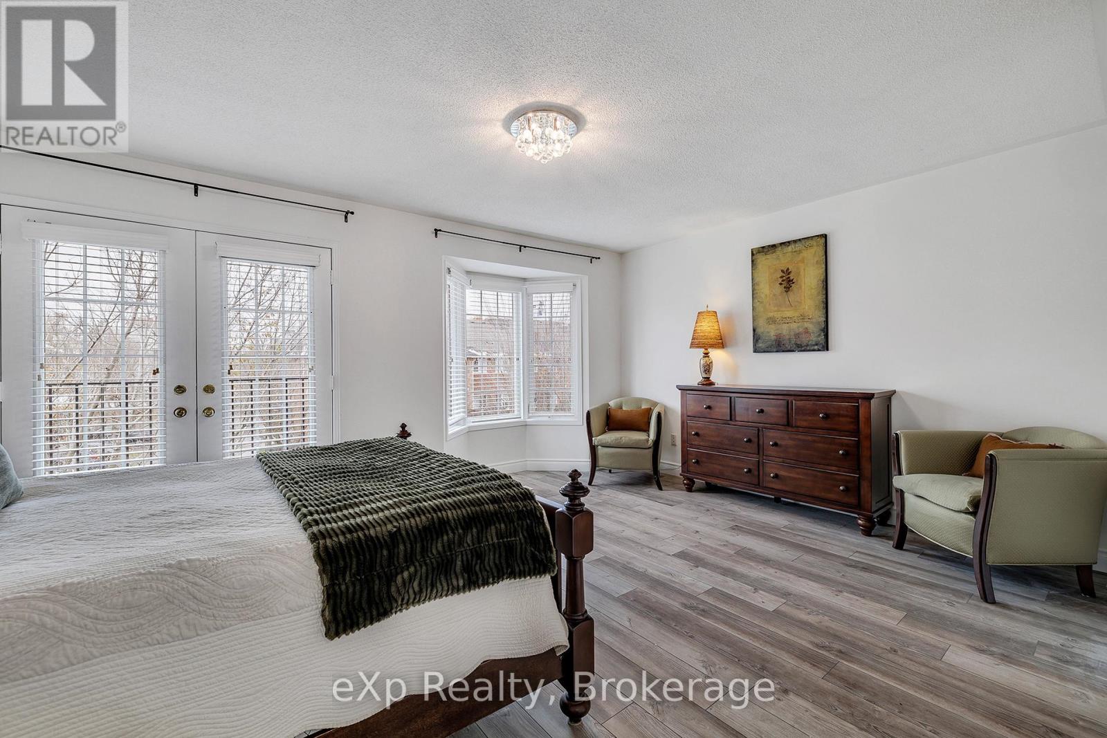 54 - 1130 Cawthra Road, Mississauga, Ontario  L5G 4V7 - Photo 16 - W12544004