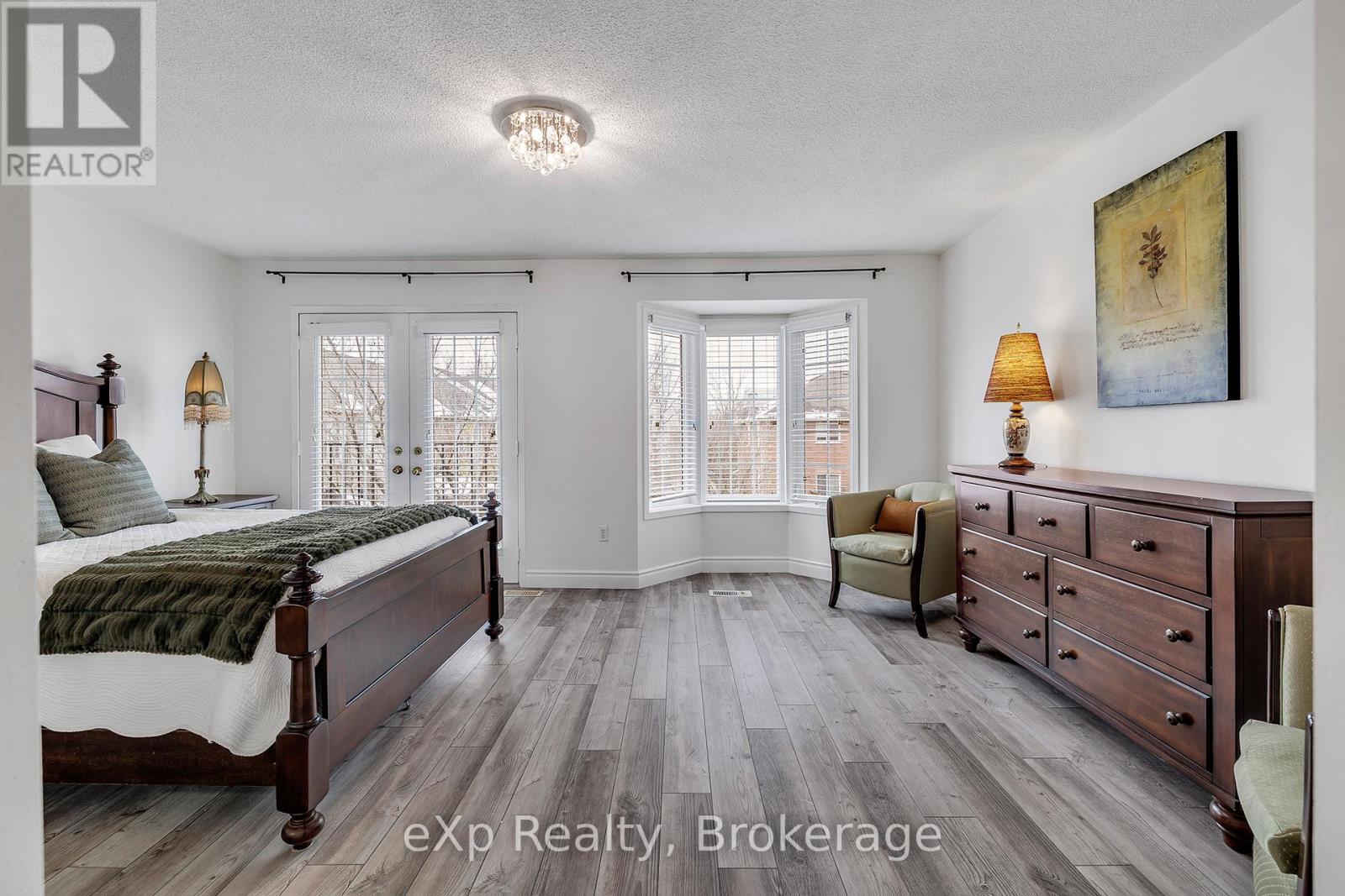 54 - 1130 Cawthra Road, Mississauga, Ontario  L5G 4V7 - Photo 20 - W12544004