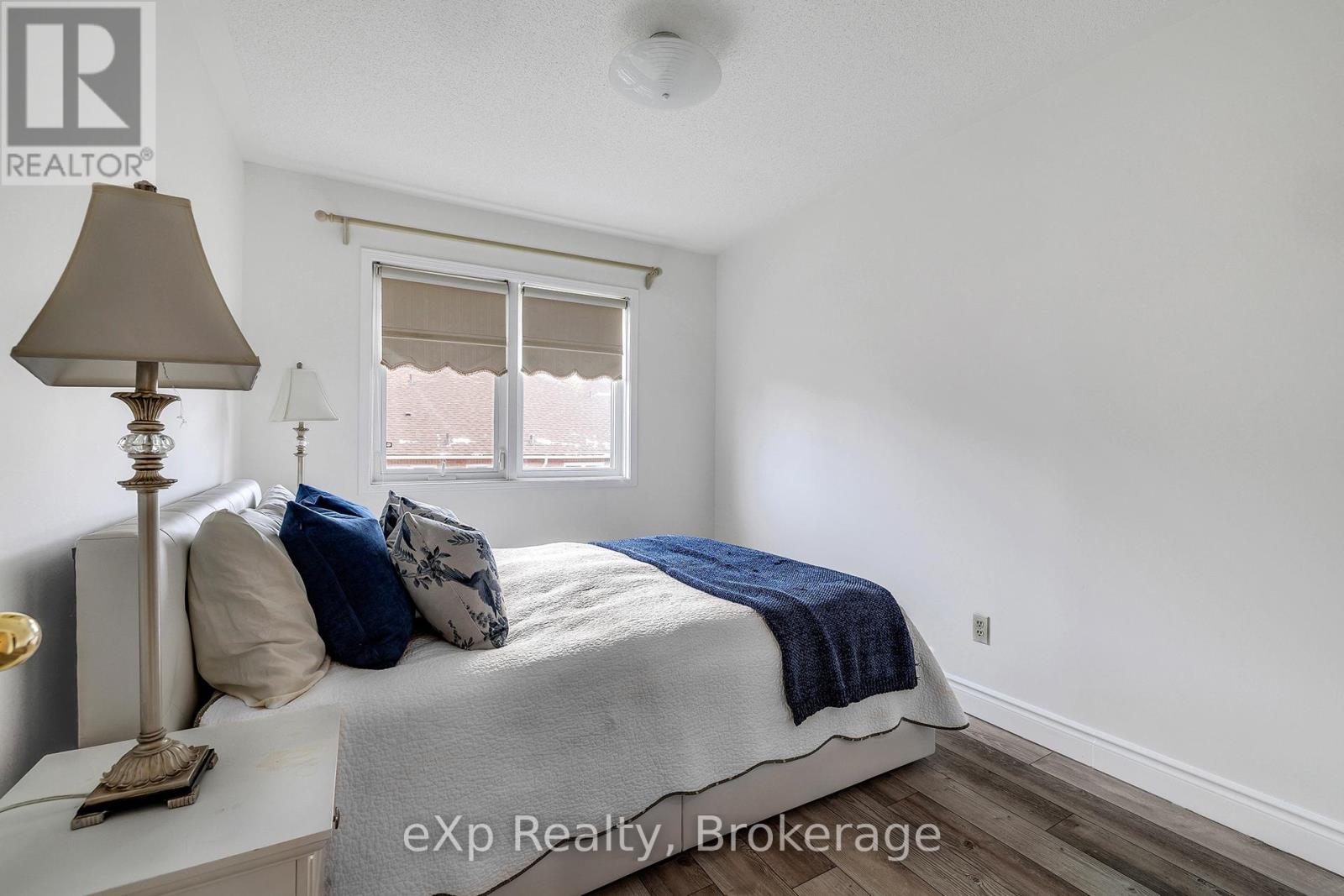 54 - 1130 Cawthra Road, Mississauga, Ontario  L5G 4V7 - Photo 22 - W12544004