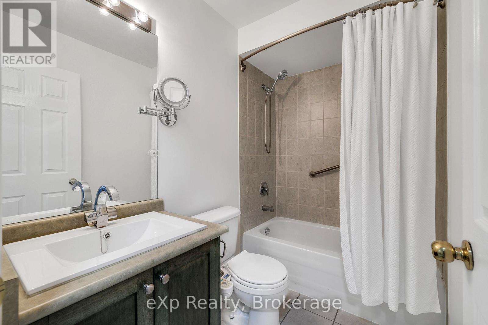 54 - 1130 Cawthra Road, Mississauga, Ontario  L5G 4V7 - Photo 25 - W12544004