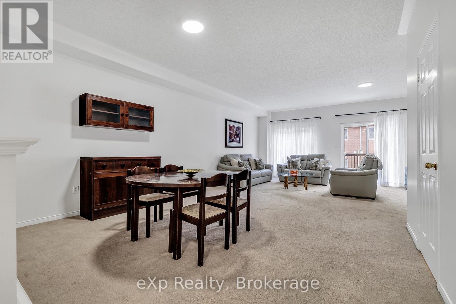 54 - 1130 Cawthra Road, Mississauga, Ontario  L5G 4V7 - Photo 7 - W12544004