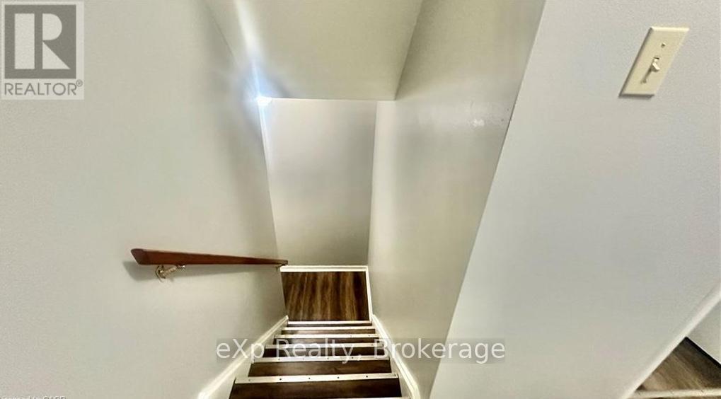 45 - 1200 Courtland Avenue E, Kitchener, Ontario N2C 1K7 - Photo 11 - X12544006