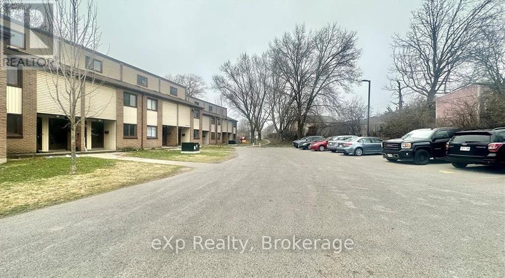 45 - 1200 Courtland Avenue E, Kitchener, Ontario N2C 1K7 - Photo 19 - X12544006