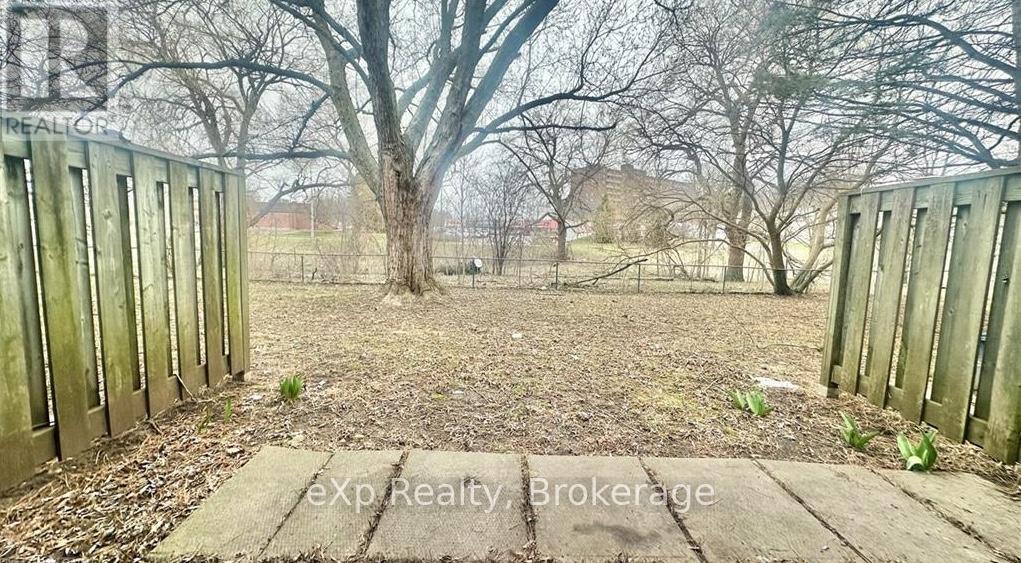 45 - 1200 Courtland Avenue E, Kitchener, Ontario N2C 1K7 - Photo 7 - X12544006