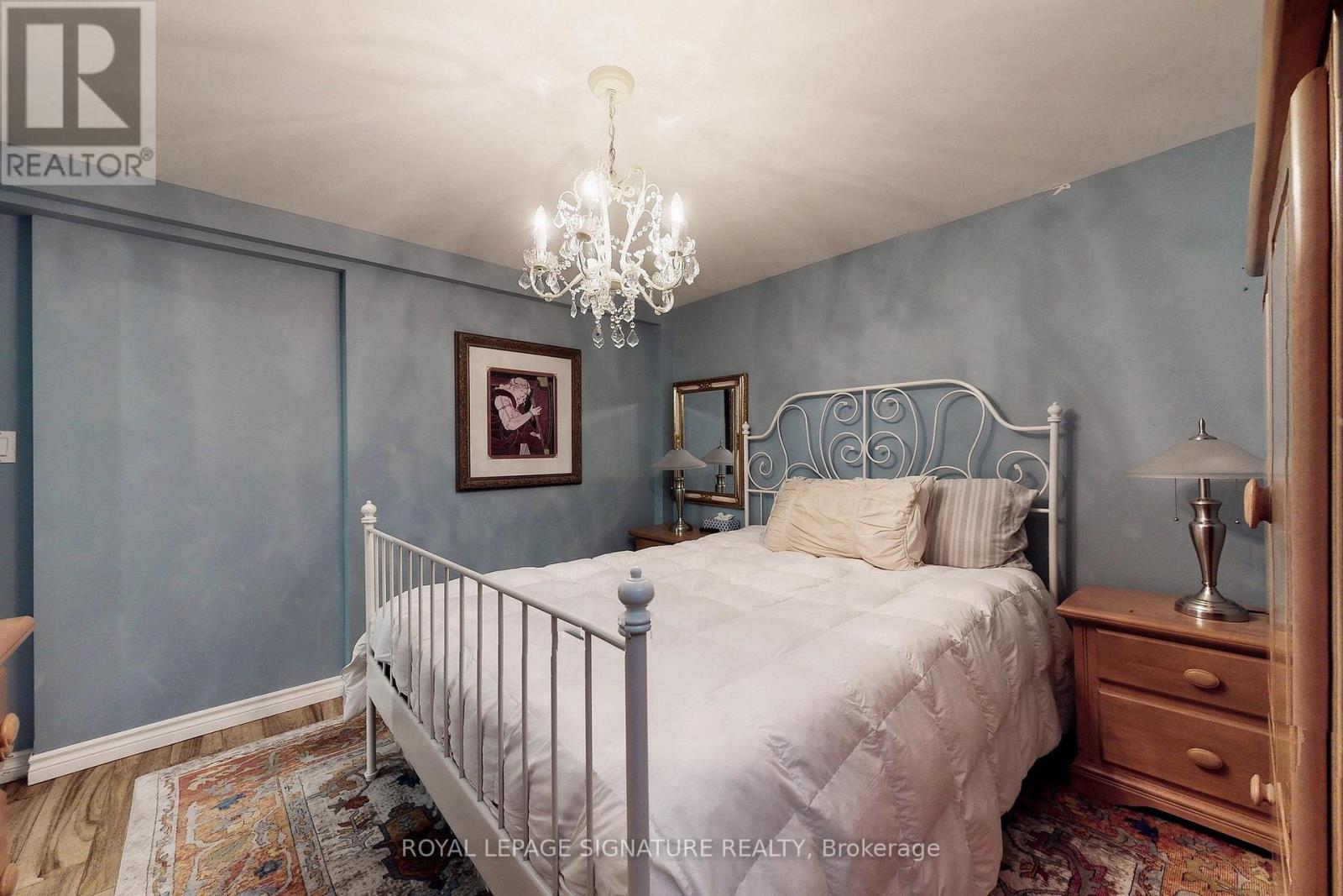 12 Daleside Crescent, Toronto, Ontario  M4A 2H6 - Photo 13 - C12543996