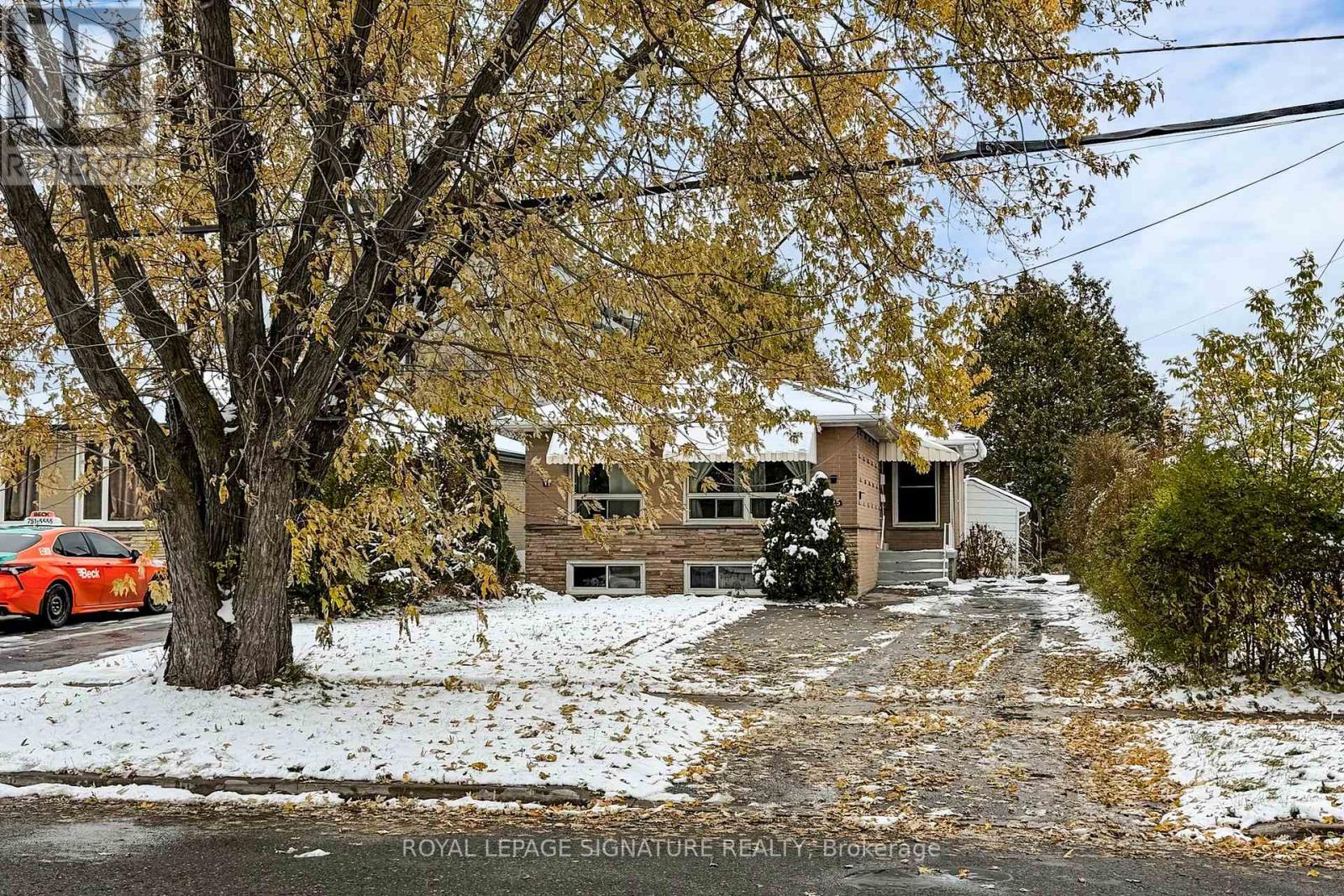 125 WAYNE AVENUE, Toronto, Ontario