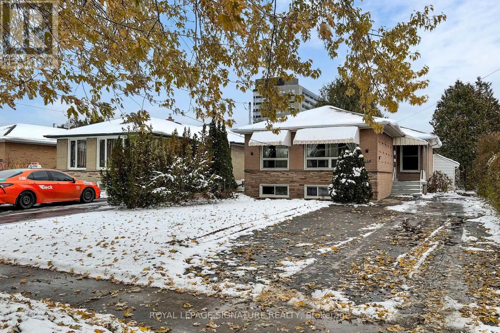 125 Wayne Avenue, Toronto, Ontario  M1R 1Y8 - Photo 2 - E12543988