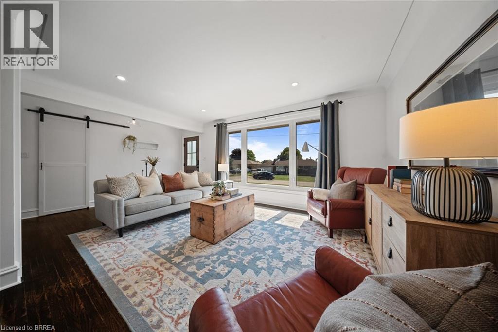 9 Phillip Street, St. George, Ontario  N0E 1N0 - Photo 8 - 40757520