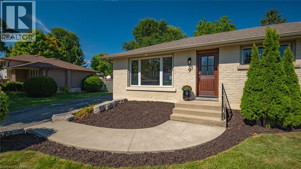 9 Phillip Street, St. George, Ontario  N0E 1N0 - Photo 4 - 40757520