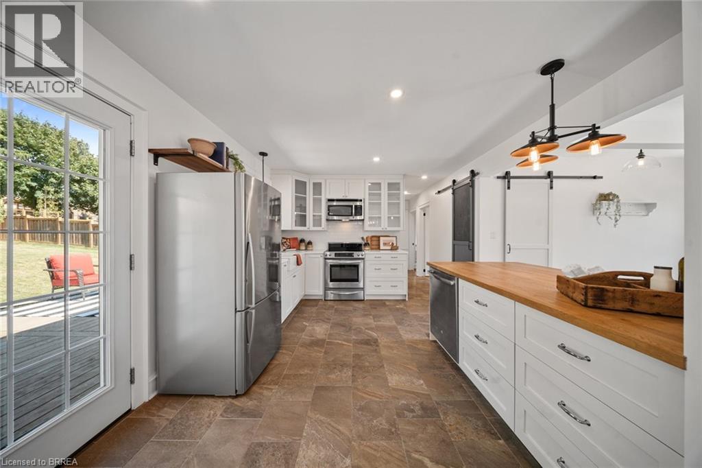 9 Phillip Street, St. George, Ontario  N0E 1N0 - Photo 11 - 40757520