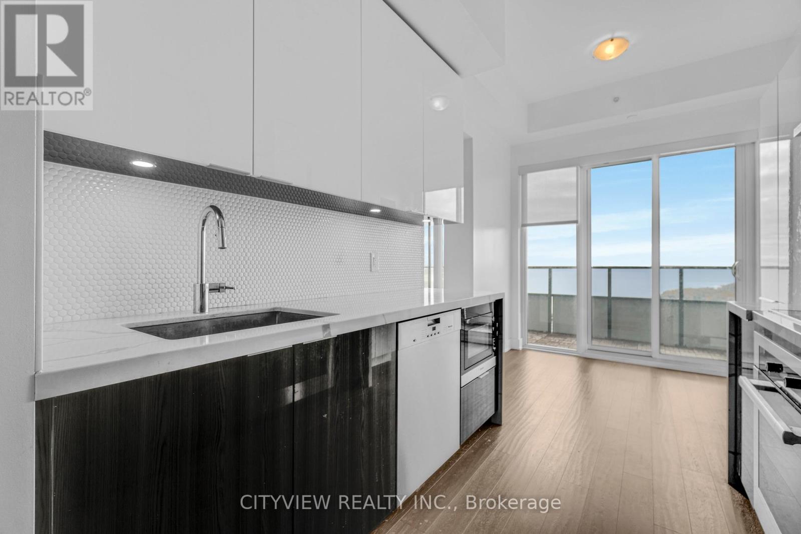 4510 - 20 Shore Breeze Drive, Toronto, Ontario  M8V 1A1 - Photo 18 - W12543936