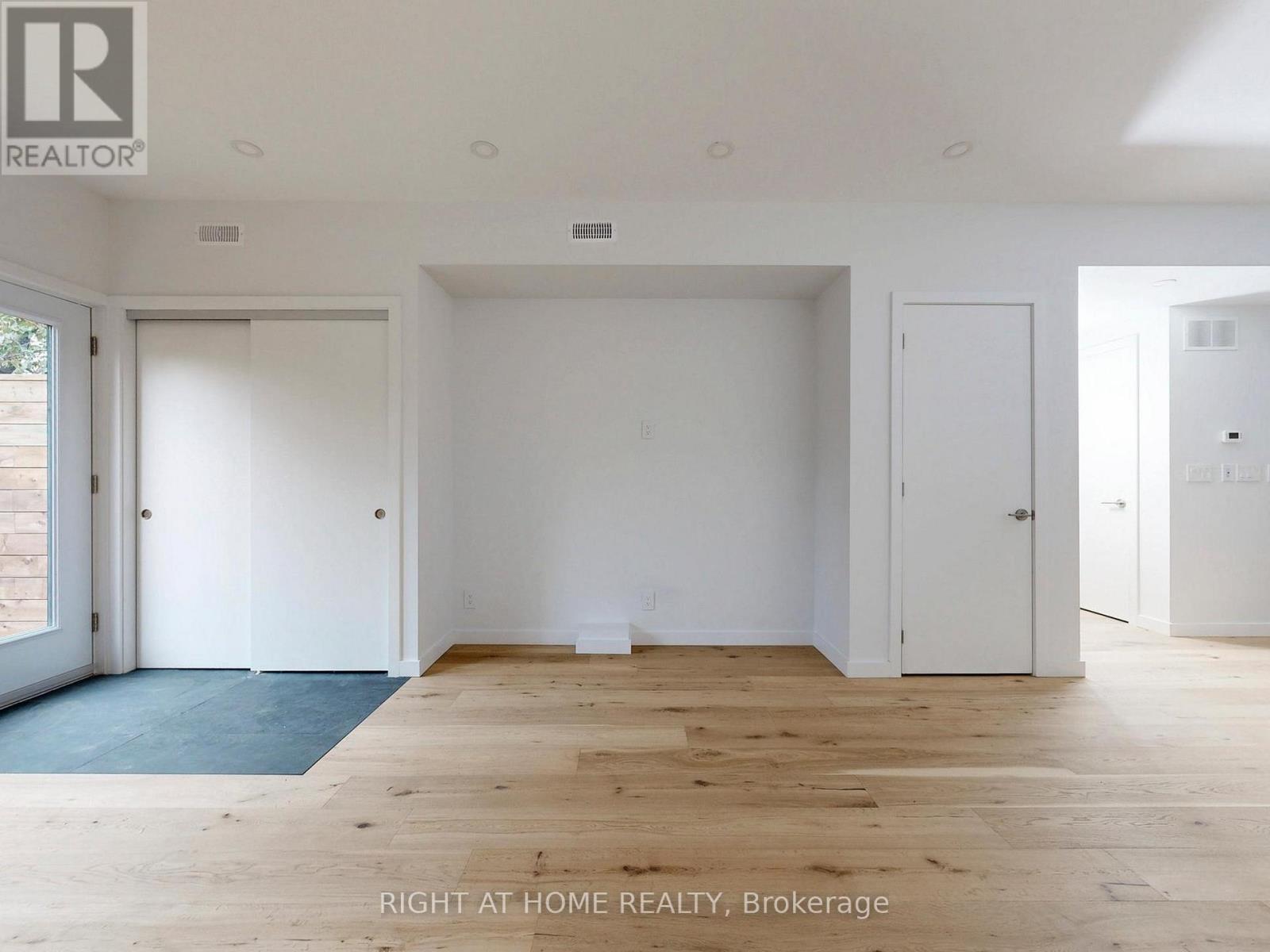 Unit 1 - 1137 Dovercourt Road, Toronto, Ontario  M6H 2Y1 - Photo 10 - W12543940