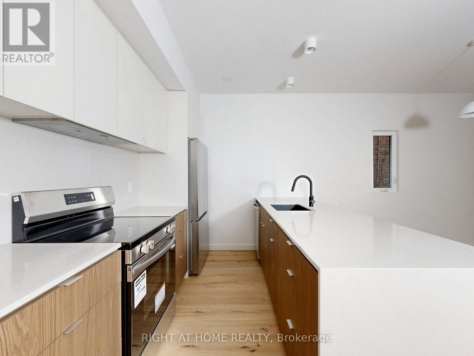 Unit 1 - 1137 Dovercourt Road, Toronto, Ontario  M6H 2Y1 - Photo 12 - W12543940