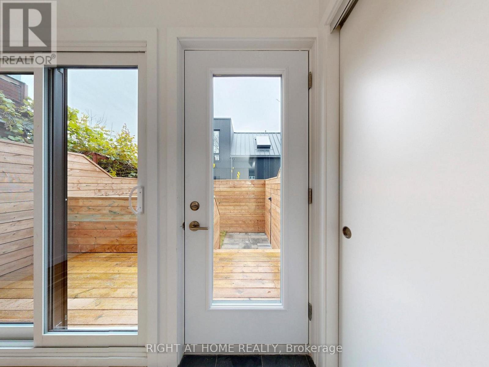 Unit 1 - 1137 Dovercourt Road, Toronto, Ontario  M6H 2Y1 - Photo 6 - W12543940