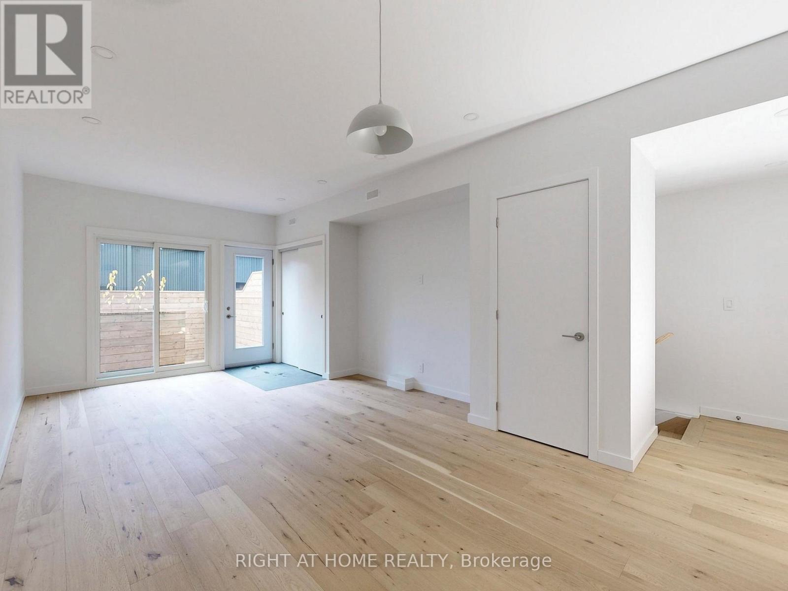 Unit 1 - 1137 Dovercourt Road, Toronto, Ontario  M6H 2Y1 - Photo 7 - W12543940