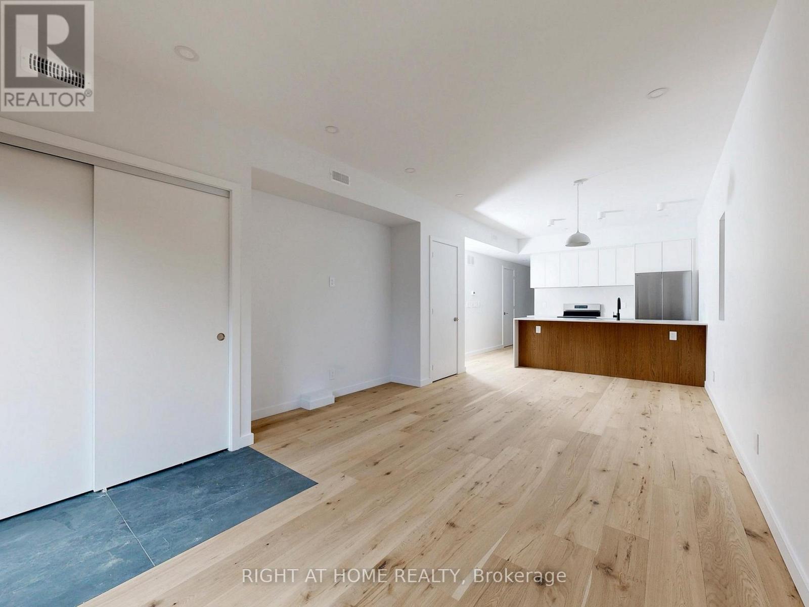 Unit 1 - 1137 Dovercourt Road, Toronto, Ontario  M6H 2Y1 - Photo 9 - W12543940