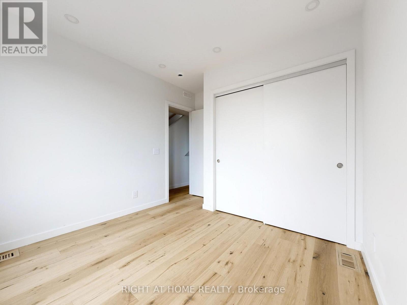 Unit 2 - 1137 Dovercourt Road, Toronto, Ontario  M6H 2Y1 - Photo 17 - W12543942