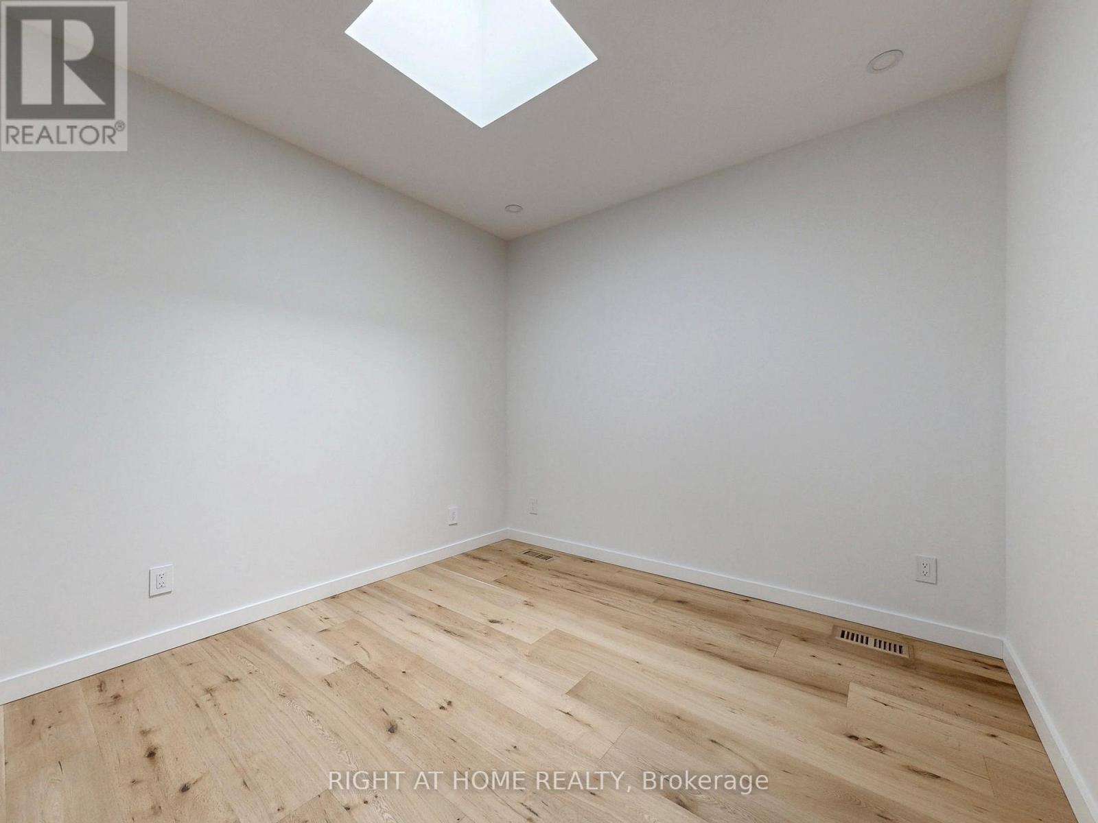 Unit 3 - 1137 Dovercourt Road, Toronto, Ontario  M6H 2Y1 - Photo 12 - W12543944