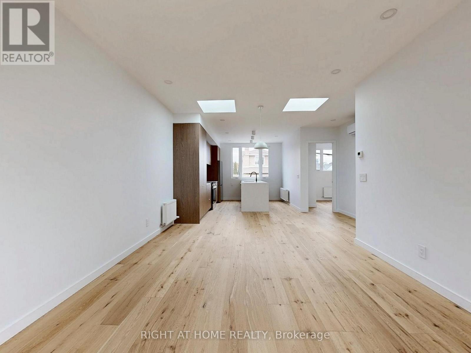 Laneway - 1137 Dovercourt Road, Toronto, Ontario  M6H 2Y1 - Photo 6 - W12543946