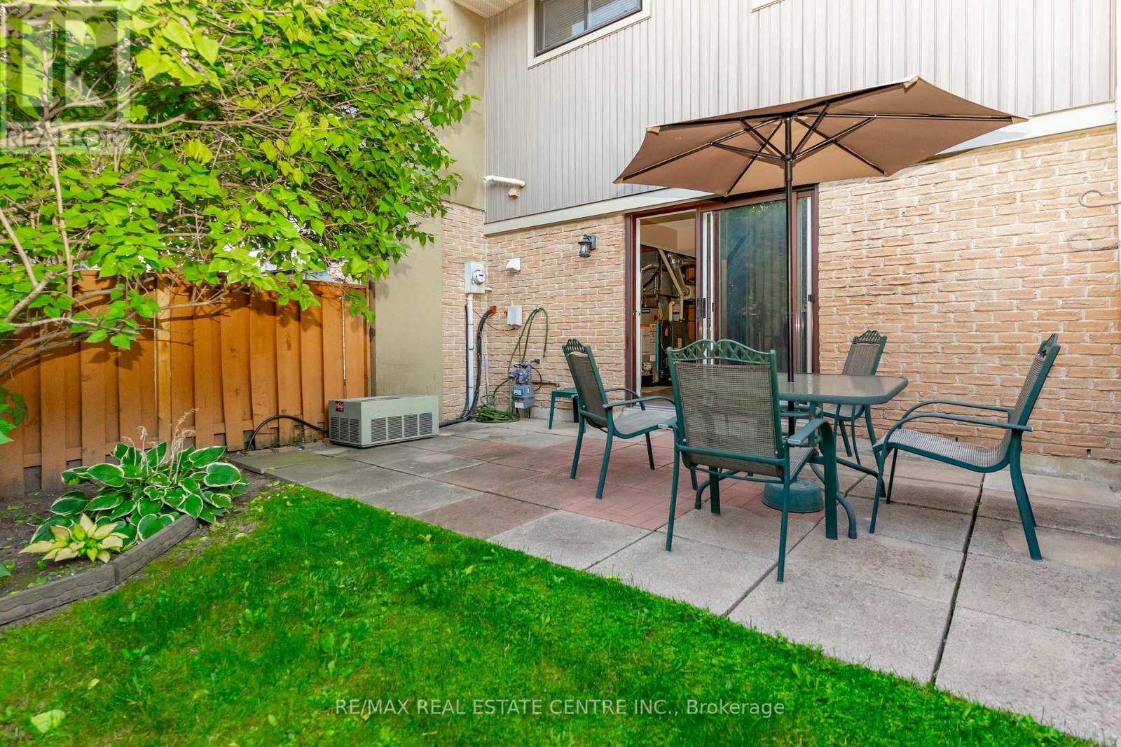 143 - 143 Ashton Crescent, Brampton, Ontario  L6S 3J9 - Photo 32 - W12543972