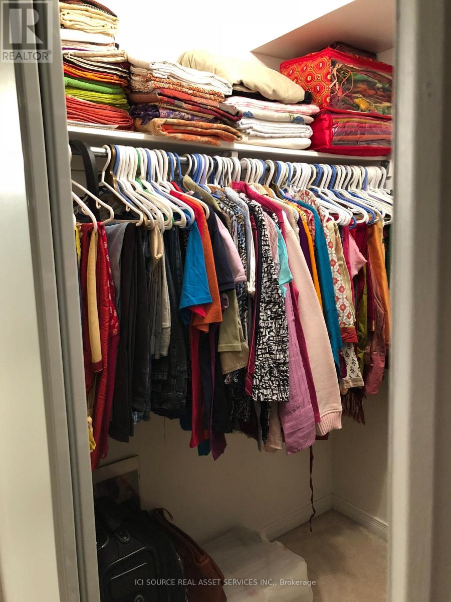 801 - 2585 Erin Centre Boulevard, Mississauga, Ontario  L5M 6Z7 - Photo 9 - W12543984