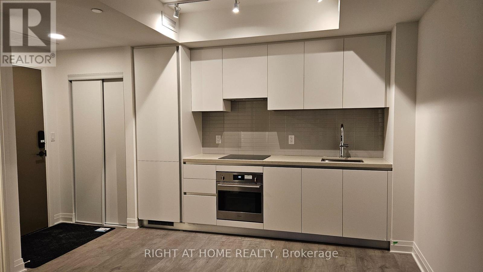 4101 - 4015 The Exchange, Mississauga, Ontario  L5B 0N9 - Photo 5 - W12543992