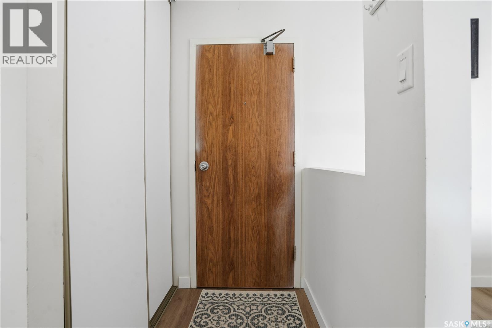 306 31 Rodenbush Drive, Regina, Saskatchewan  S4R 8C7 - Photo 4 - SK024030