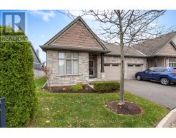 34 BLOSSOM COMMON, St. Catharines, Ontario