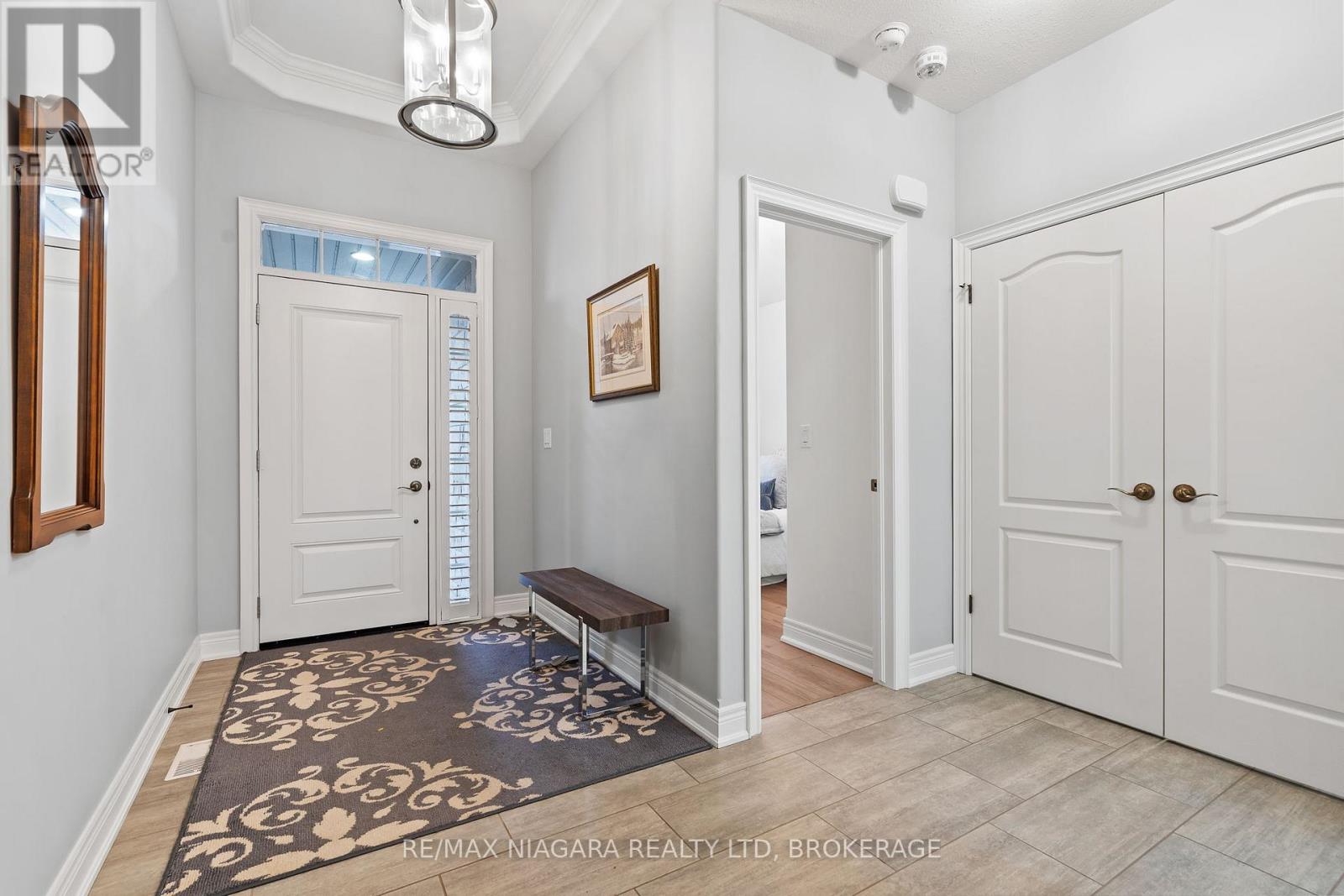 Property at 34 BLOSSOM COMMON image 3