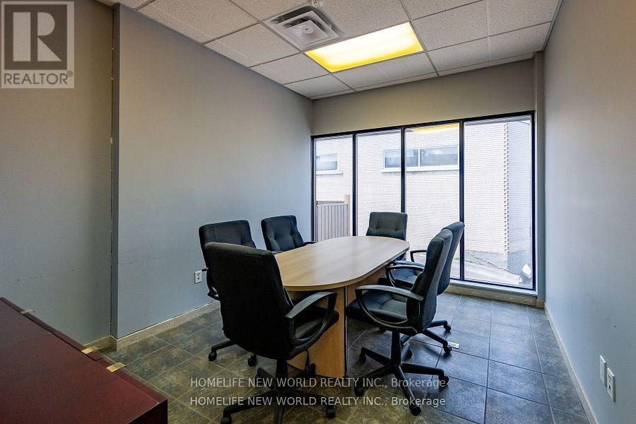 A - 15 Airview Road, Toronto, Ontario  M9W 4P1 - Photo 2 - W12544018