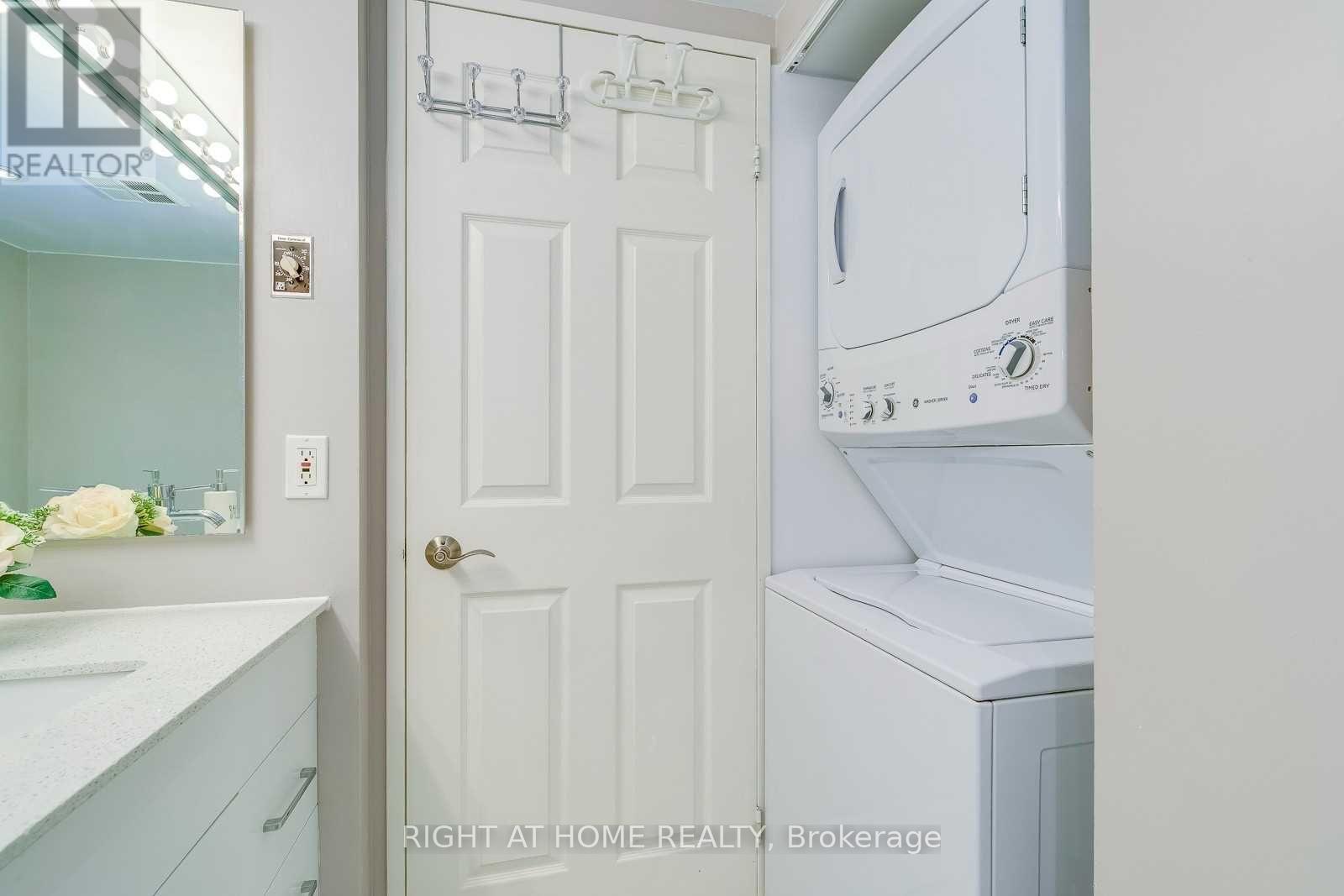 1104b - 3605 Kariya Drive, Mississauga, Ontario  L5B 3J4 - Photo 15 - W12544022