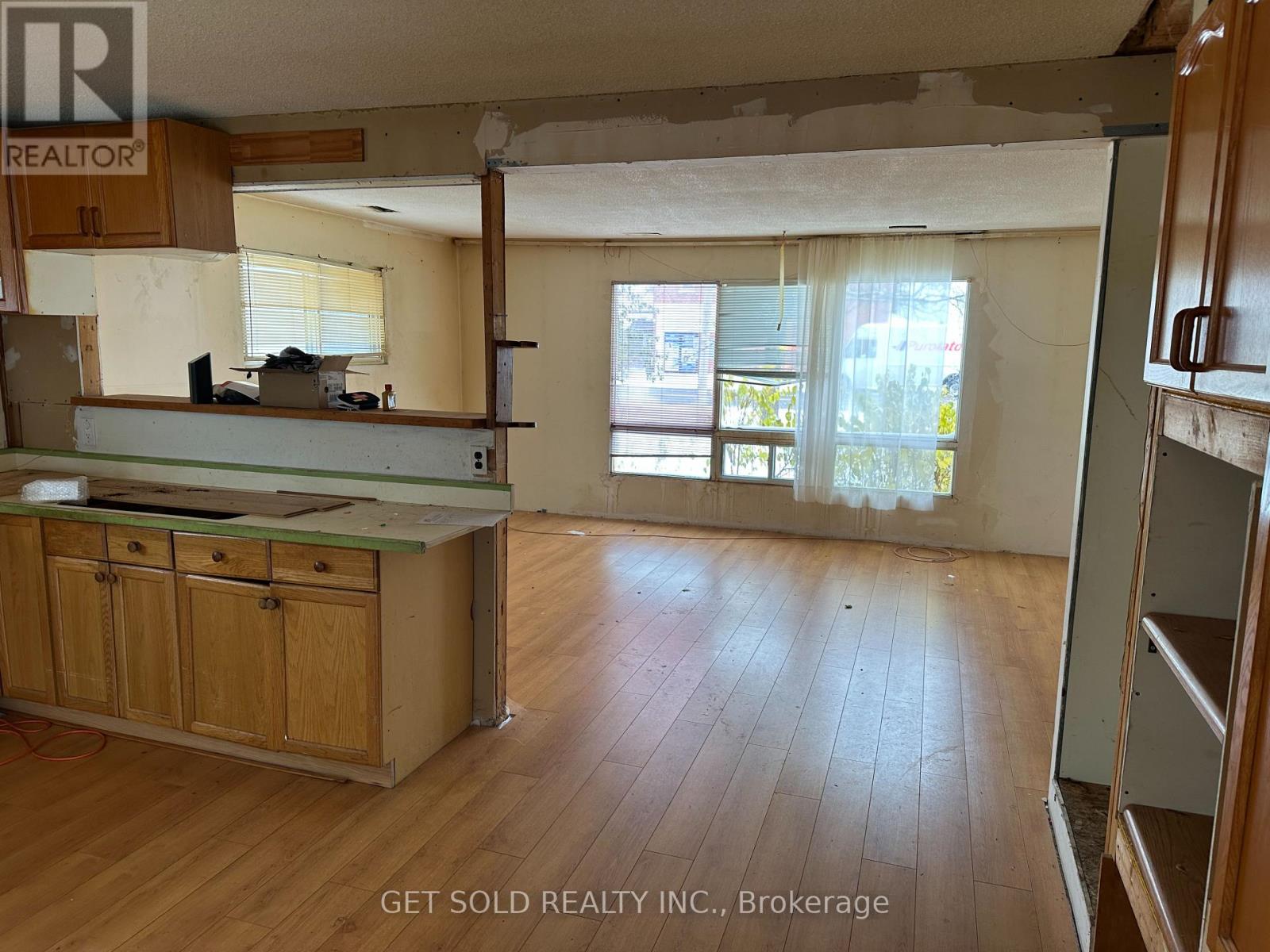 7866 Yonge Street N, Innisfil, Ontario L9S 1L4 - Photo 9 - N12531340