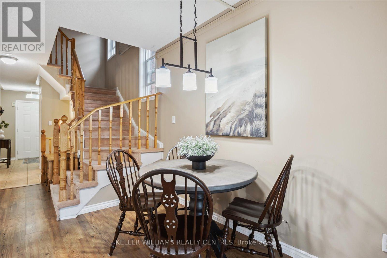 11 Snedden Avenue, Aurora, Ontario  L4G 7J6 - Photo 14 - N12541778