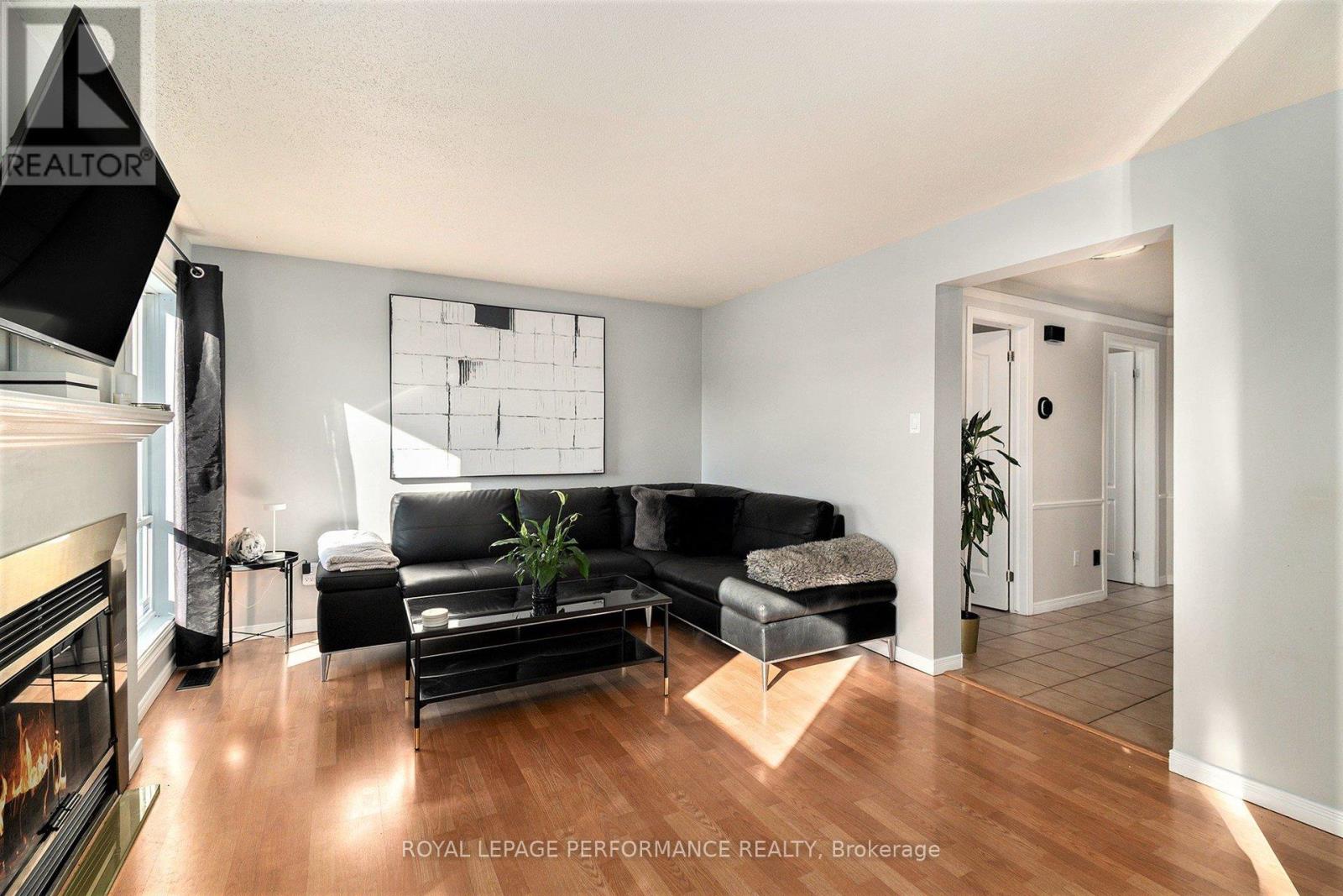 470 Rougemount Crescent, Ottawa, Ontario  K4A 2Z2 - Photo 12 - X12488590