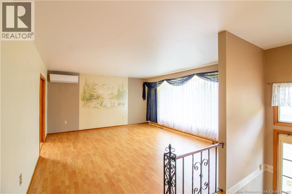 22 Mapleton, Hampton, New Brunswick  E5N 5E8 - Photo 6 - NB129876