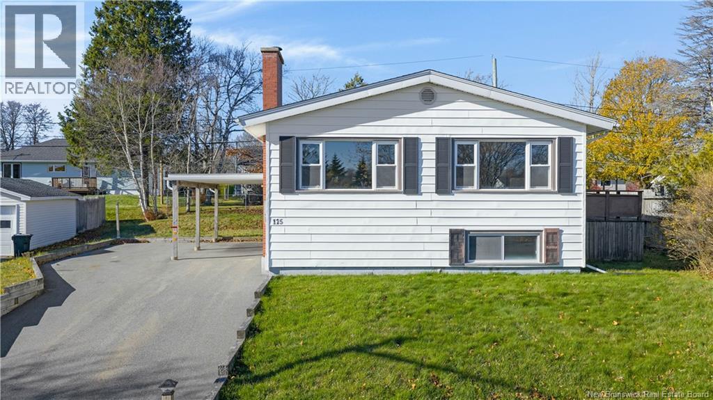 115 Valleyview Crescent, Saint John, New Brunswick