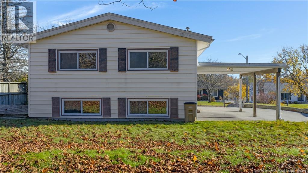 115 Valleyview Crescent, Saint John, New Brunswick  E2M 4L4 - Photo 5 - NB129871