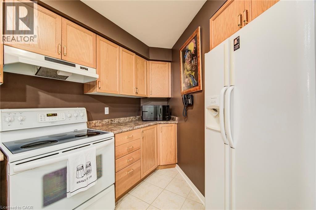 233 Cotton Grass Street, Kitchener, Ontario  N2E 4A5 - Photo 11 - 40787369