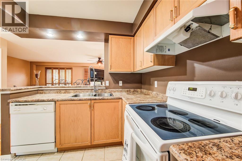 233 Cotton Grass Street, Kitchener, Ontario  N2E 4A5 - Photo 12 - 40787369