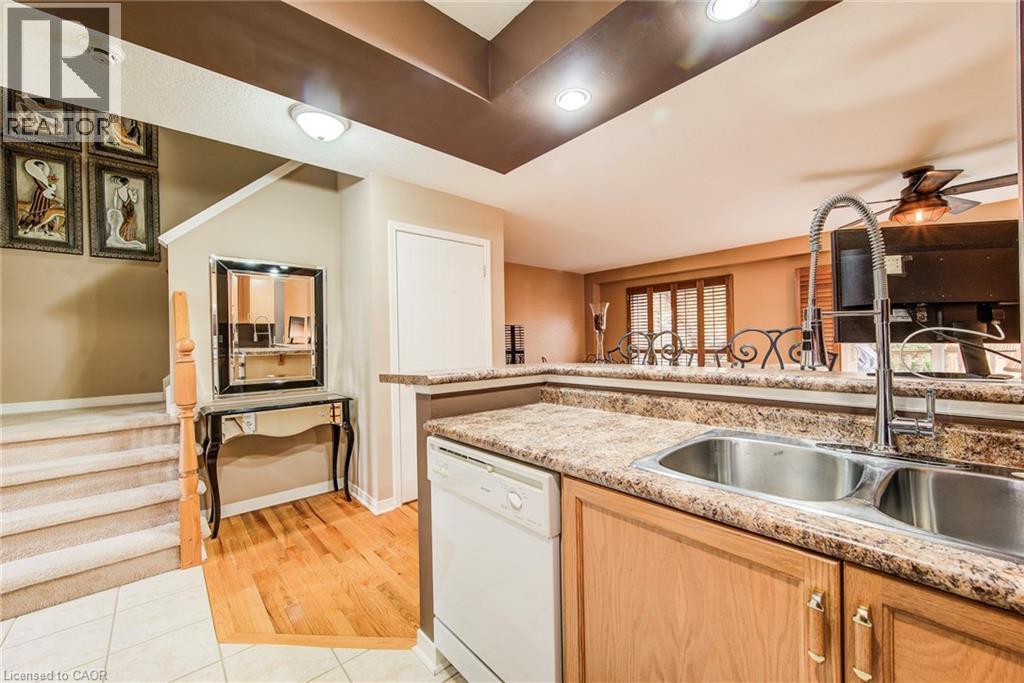 233 Cotton Grass Street, Kitchener, Ontario  N2E 4A5 - Photo 13 - 40787369