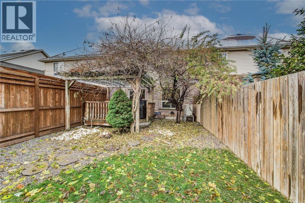 233 Cotton Grass Street, Kitchener, Ontario  N2E 4A5 - Photo 37 - 40787369