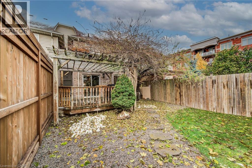 233 Cotton Grass Street, Kitchener, Ontario  N2E 4A5 - Photo 39 - 40787369